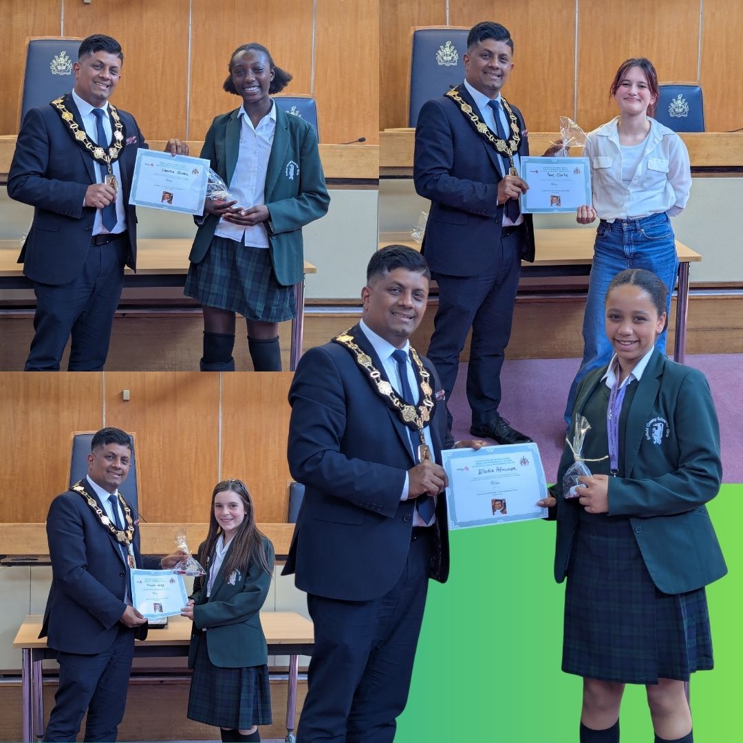 Students meet Enfield Mayor